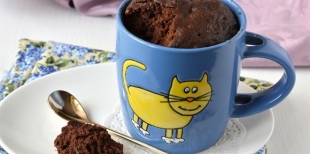 Как приготовить шоколадный  кекс за 5 минут в микроволновке